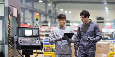 不甘(gan)人後 開(kai)封糯米(mi)膠包裝(zhuang)機效果(guo)堪稱一(yi)絕